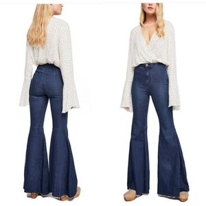 💖Free People Just Float On Flare Jeans